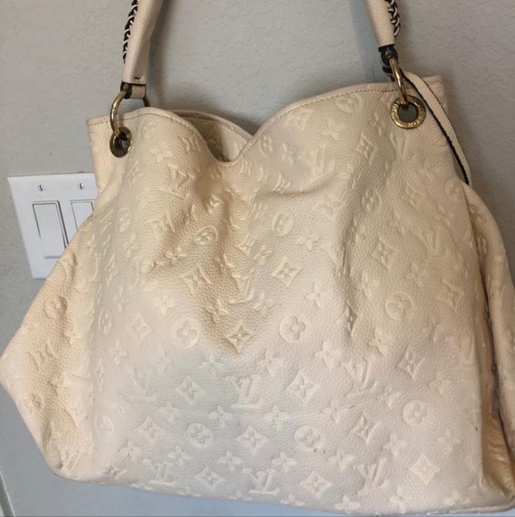 Authentic Louis Vuitton Artsy MM , Monogram Empreinte Neige/M93449Tote Bag LC787 - Picture 5 of 6